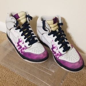 Nike Hightop Sneakers